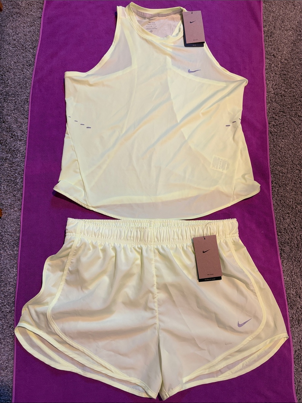 NWT 💛Nike Women’s Neon Yellow Running Tank & Shorts, Selling as a Set. Size L